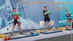Новооскольцы завоевали медали на международных соревнованиях по гиревому спорту «Белые ночи»