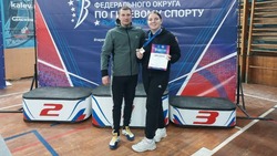 Алеся Щекина из Нового Оскола завоевала «серебро» и «бронзу» на чемпионате ЦФО по гиревому спорту