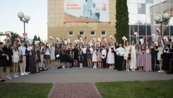 60-й выпуск: Новооскольская школа искусств проводила во взрослую жизнь 100 воспитанников