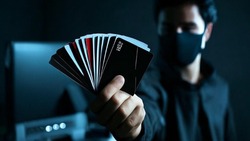 В России ужесточили наказание для дропперов - пособников финансовых мошенников