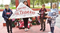 Прохожие на улицах Новооскольского округа вспомнили и прочитали стихи о войне