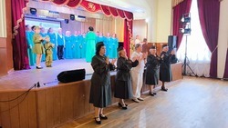 «Всё это Курская дуга»: новооскольцы отметили день освобождения Белгорода патриотическим концертом