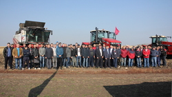 Новооскольская компания организовала демонстрационный показ сельскохозяйственной техники