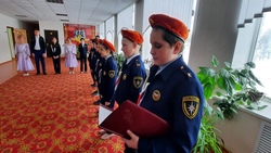 210 мальчишек и девчонок пополнили ряды новооскольской «Юнармии»