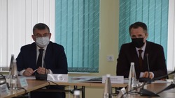 Глава региона Вячеслав Гладков оценил усилия местных властей по развитию округа