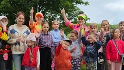 Творческая команда автоклуба порадовала новооскольцев концертной программой
