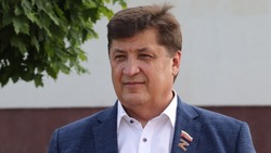  Юрий Клепиков направил поздравление новооскольцам с Международным Днём семей