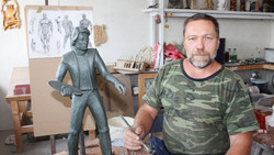 Жизнь скульптора. Новоосколец Александр Нечаев поделился историей творческого пути