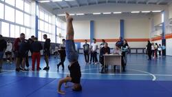 Новооскольские школьники выступили на муниципальных соревнованиях по гимнастике