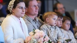  Вячеслав Гладков: с начала 2025-го в регионе родилось почти 700 детей в многодетных семьях 
