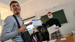 Студенты Новооскольского колледжа стали участниками интеллектуальной игры «РосКвиз»