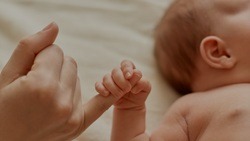 Белгородка задала вопрос в соцсетях о выдаче наборов для новорождённых 