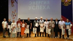В Новооскольском округе стартовал проект «Дворовый тренер» с бесплатными тренировками на улице