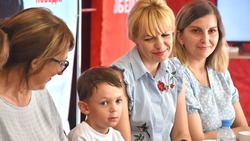Новооскольские власти провели очередную плановую встречу с участниками СВО и членами их семей