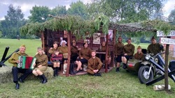 Новооскольцы поучаствовали в фестивале солдатской каши в Прохоровке