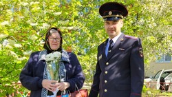 Новооскольские полицейские навестили вдову ветерана Великой Отечественной войны
