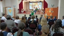 Мастер-класс по игре на русских шумовых инструментах прошел в Голубинском ЦКР