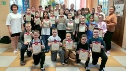 Новооскольские пловцы провели товарищеский заплыв в «Каскаде»