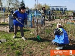 Новооскольские активисты навели порядок на кладбищах в преддверии праздничных дней