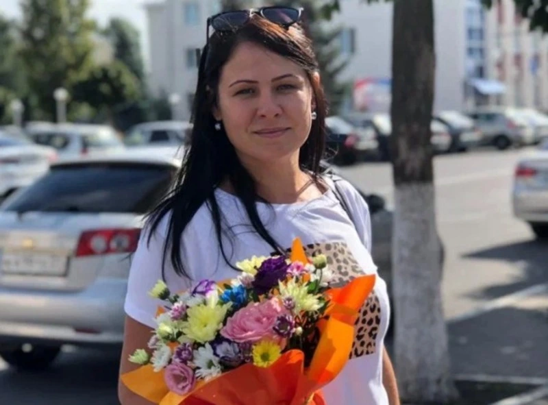 Жительница Нового Оскола Юлия Ковалева проголосовала за объекты благоустройства с помощью ПОС