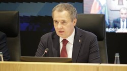 Губернатор Вячеслав Гладков поздравил белгородцев с Днём пожилого человека