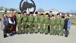 Новооскольские кадеты побывали в географическом Центре земли Белгородской