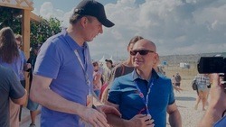 Вячеслав Гладков провёл экскурсию по белгородскому павильону для Сергея Кириенко на «Тавриде»