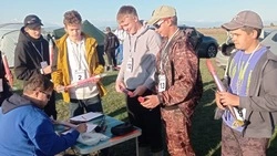 Новооскольцы достойно выступили на соревнованиях по авиамодельному спорту в классе моделей ракет