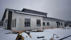 Строители завершили 75% объёма строительства Дома культуры в селе Подольхи Новооскольского округа
