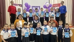 Первоклассники Голубинской школы Новооскольского округа вступили в ряды «Орлят России»