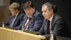 Вячеслав Гладков: Регион обеспечит дополнительными продуктовыми наборами приграничные муниципалитеты