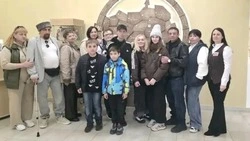 Новооскольские власти организовали для семей участников СВО экскурсию по муниципалитету
