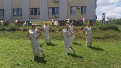 Праздник «Все цветы июля» прошёл в Новооскольском доме-интернате для престарелых и инвалидов