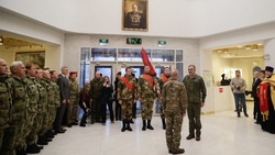 Вячеслав Гладков рассказал о знамени добровольческого формирования «БАРС-Белгород»