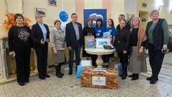 Новооскольские единороссы приняли участие в добровольческой акции «Коробка храбрости»