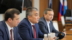 Вячеслав Гладков провёл рабочую встречу с делегацией из Узбекистана