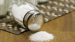Пищевая соль заменит поваренную на прилавках магазинов