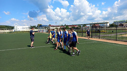 Школьники Нового Оскола приняли участие в футбольном матче среди юношей