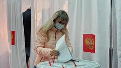 Новооскольские избирательные участки открылись ровно в 8:00 в третий день голосования