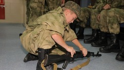 Воспитанники военно-патриотического объединения «Поколение»: «Вырастем — будем Родину защищать» 