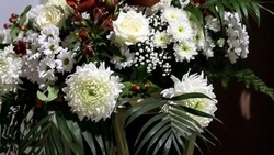Вячеслав Гладков поздравил с юбилеем совместной жизни супругов Ельчаниновых
