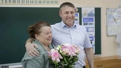 Александр Шуваев посетил Новооскольскую школу №1 с УИОП имени Княжны Ольги Николаевны Романовой