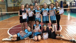 Новооскольские волейболистки заняли второе место на Первенстве Старооскольского городского округа