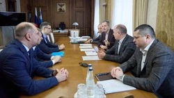 Вячеслав Гладков провёл рабочую встречу с генеральным директором ПАО «Россети Центр»