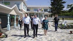Александр Шуваев побывал с рабочим визитом на малой родине - в Новооскольском округе