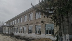 Строители завершили внутреннюю отделку в Прибрежной ООШ Новооскольского округа