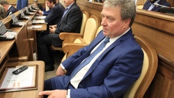 Анатолий Попков досрочно сложил полномочия депутата облдумы