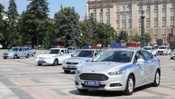 Губернатор Вячеслав Гладков поздравил белгородцев с Днём ГИБДД
