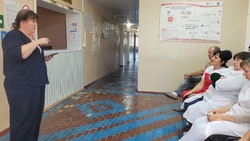 Новооскольские власти встретились с сотрудниками отдела заготовки крови Центра крови региона