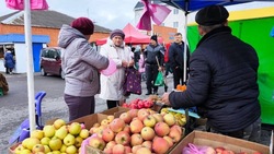 Новооскольцы смогли приобрести свежие и качественные продукты на сельскохозяйственной ярмарке